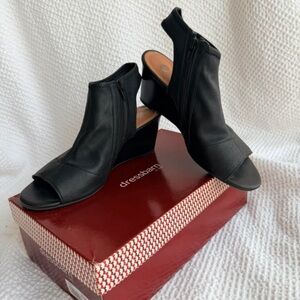 dressbarn Black Peep-Toe Zip Wedge Sandals